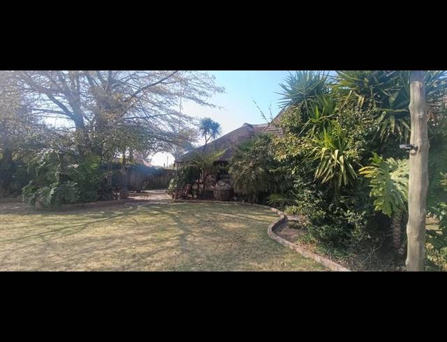 BUSINESS FOR SALE IN HENDRINA
